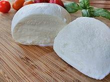 fromage-mozzarella-de-bufflonne-110-grammes