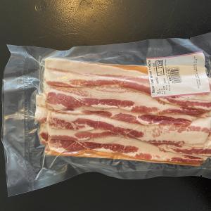 bacon-fume-maison-tranche